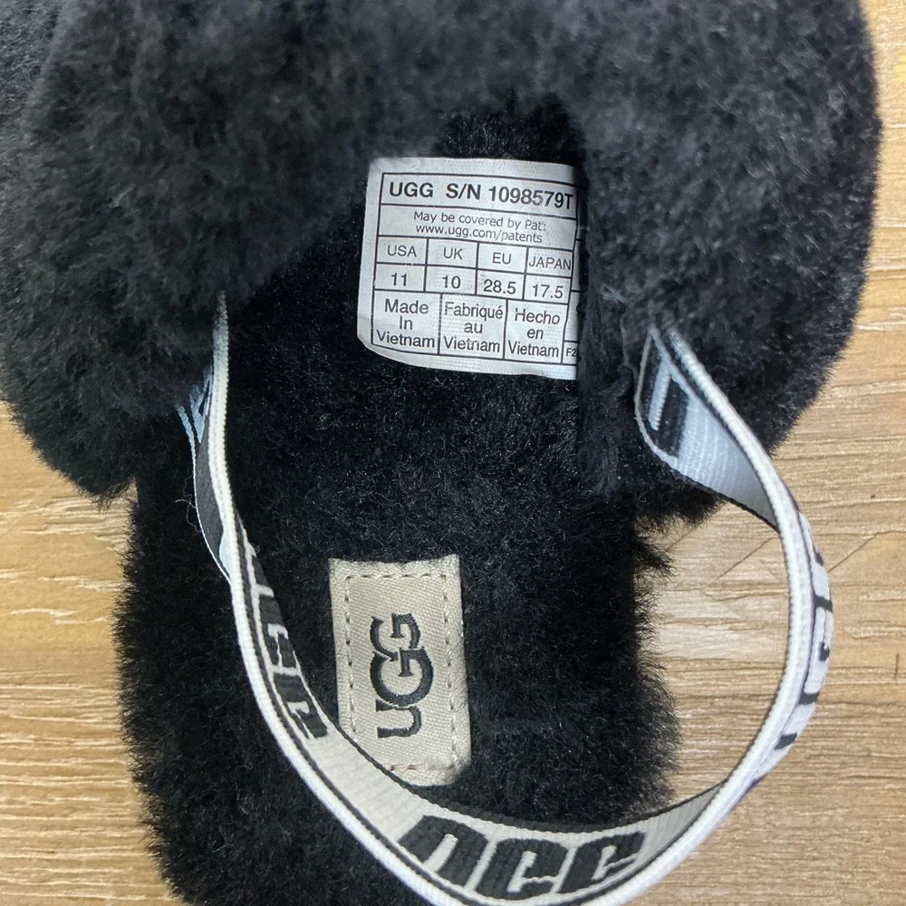 UGG Kids Fluff Yeah Slide Size 11 Unisex